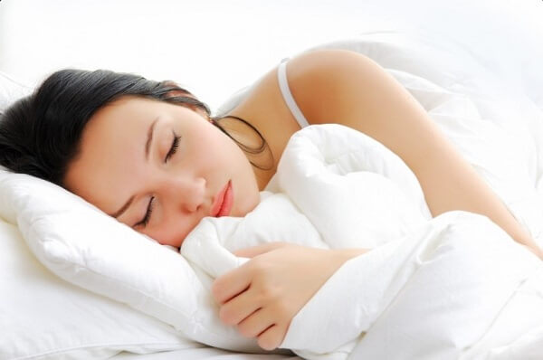 Cần tây hỗ trợ điều trị mất ngủ