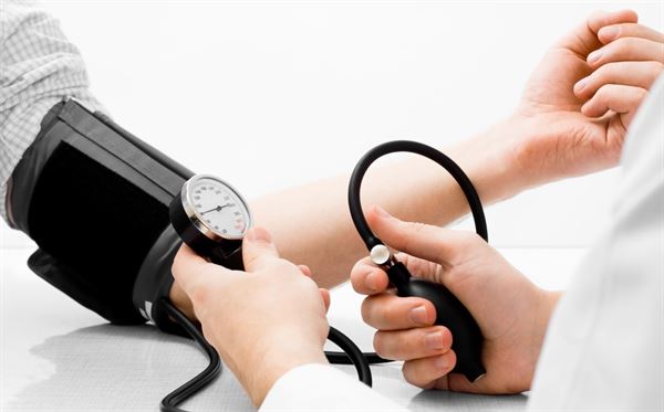 Viêm khớp dạng thấp có thể làm thay đổi huyết áp
