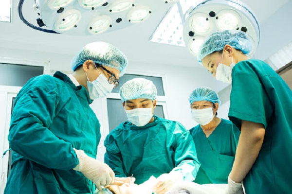 Phẫu thuật thoái hóa khớp vai áp dụng cho các bệnh nhân giai đoạn nặng