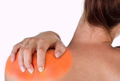 Cảnh báo: Những điều bạn cần biết về đau khớp vai