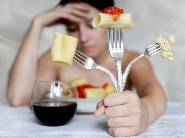 Cải thiện tình trạng rối loạn ăn uống gây loãng xương